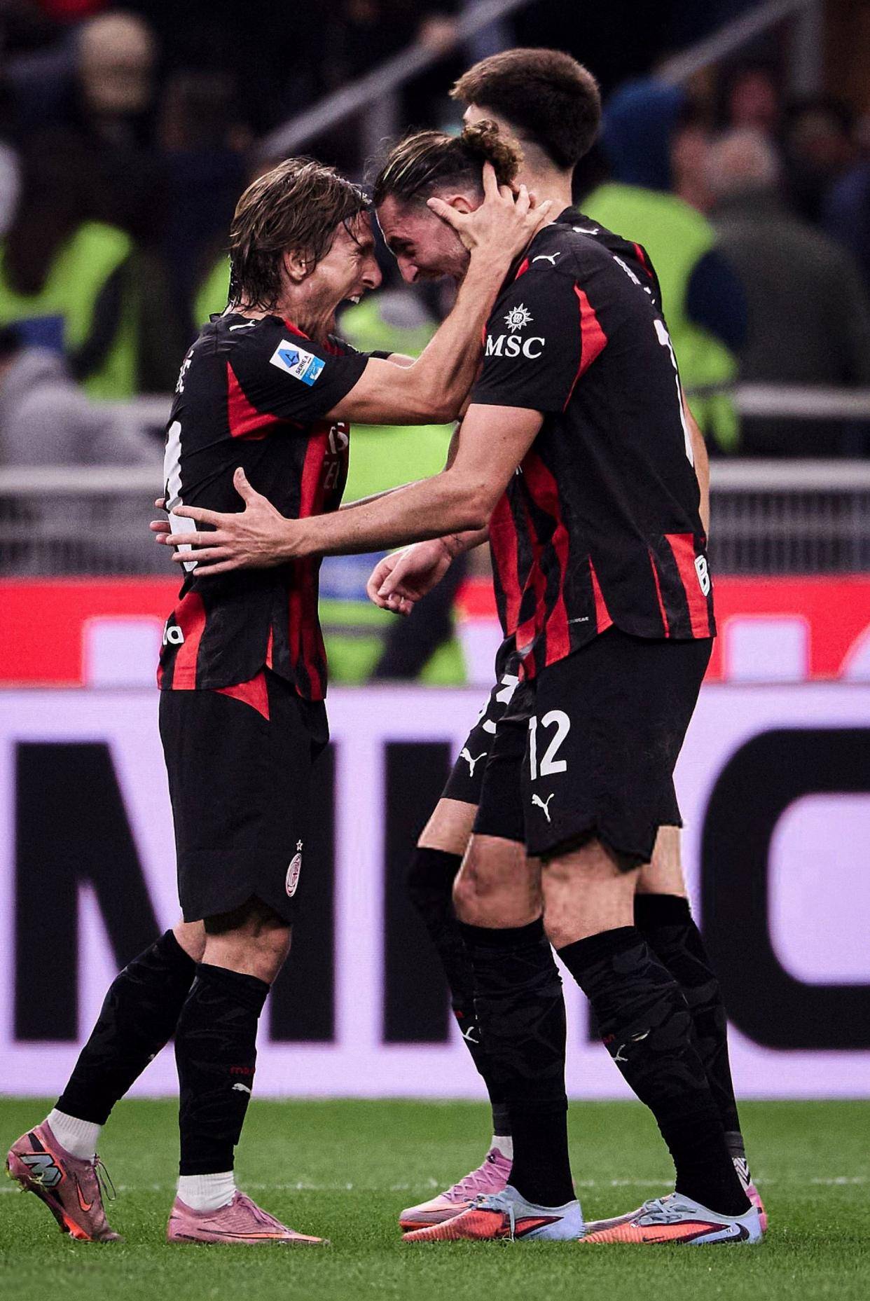 米兰体育官方网站太狠了！今夜马赛调整名单以备意大利杯犹他爵士豪取连胜备战欧超杯，风云突变摩纳哥关键时刻门线救险的简单介绍